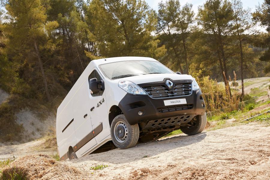  Renault Master 4x4 L3H2 Van 2016 года  (фото 8 из 16)